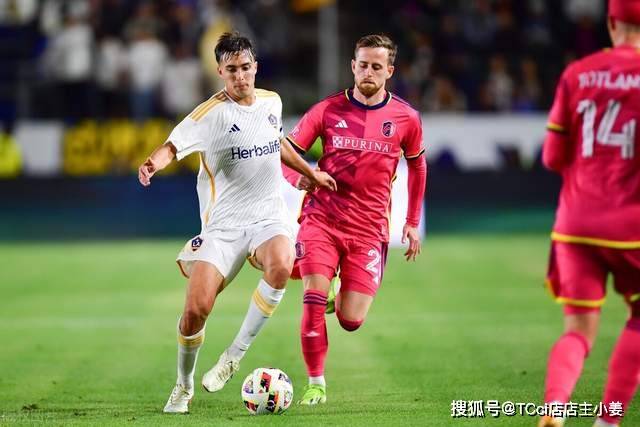 欧联-科斯蒂奇助攻迪马利亚破门 尤文1-0弗赖堡